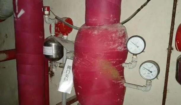 消防設施的維保和檢測周期是如何規定的？